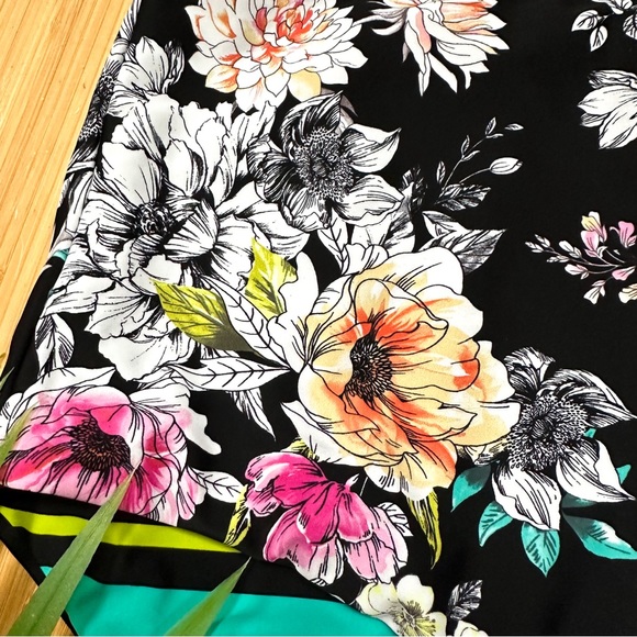 NWT! TORRID reversible bikini swimsuit bottoms, 2X. - Picture 10 of 11